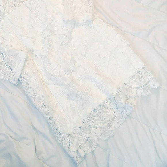 LF White Lace Mini Dress - Picture 3 of 4